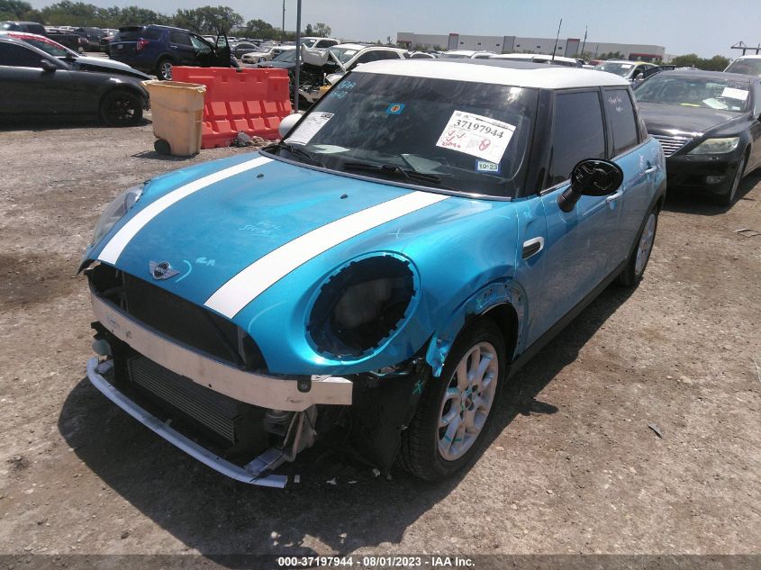 2015 MINI COOPER HARDTOP 4 DOOR WMWXS5C57FT827267