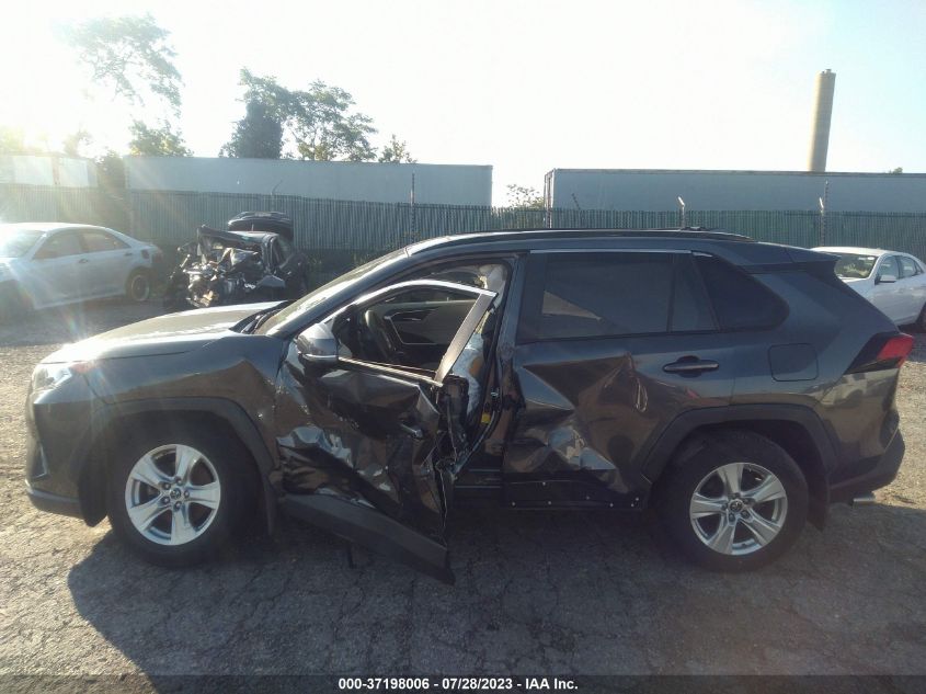 2019 TOYOTA RAV4 XLE/XLE PREMIUM - JTMP1RFV0KD007948