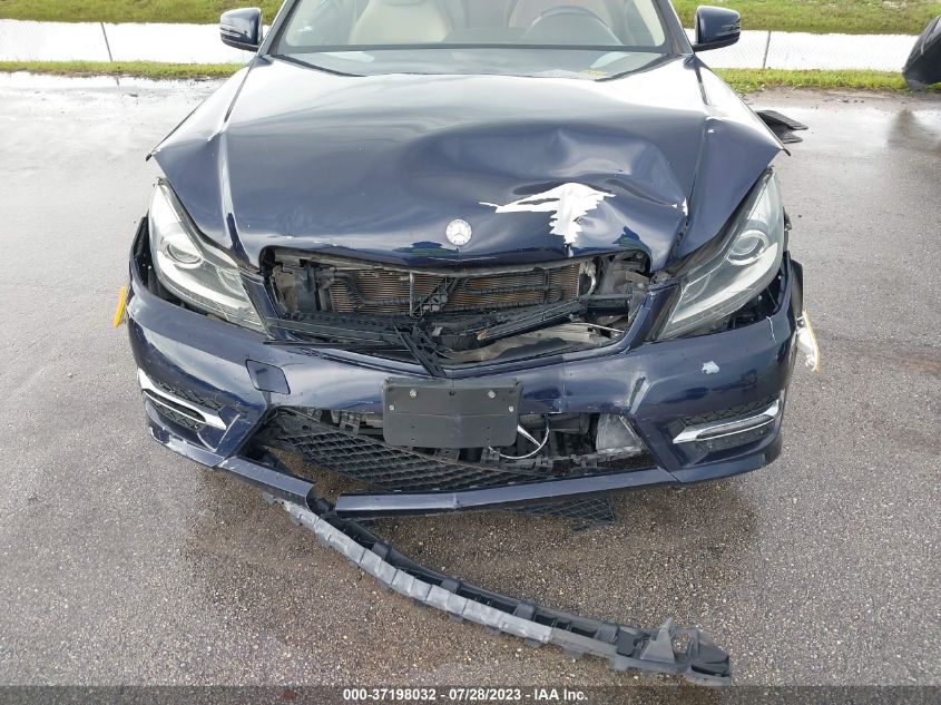 2014 MERCEDES-BENZ C-CLASS C 250 - WDDGJ4HB2EG192812