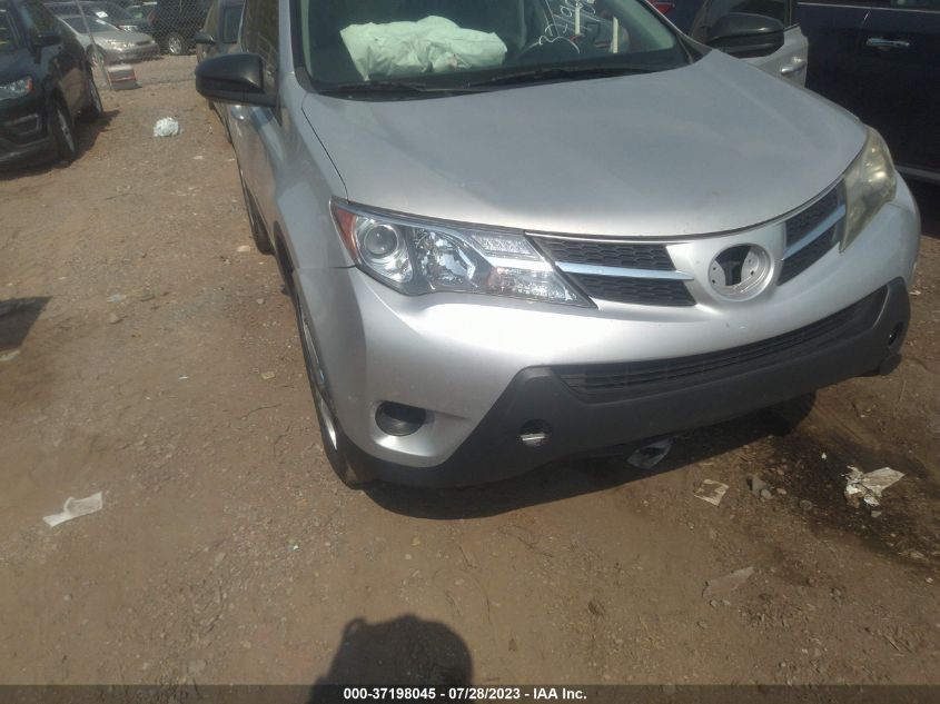 2015 TOYOTA RAV4 LE - JTMZFREV7FJ044921