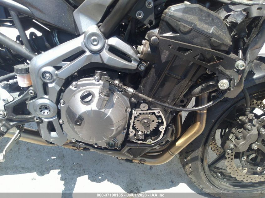 2017 KAWASAKI ZR900 - JKAZR2B11HDA16434