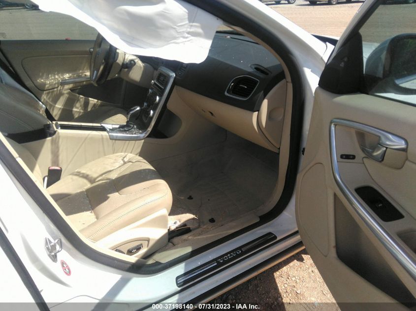 2015 VOLVO S60 PREMIER - YV140MFK1F1351630