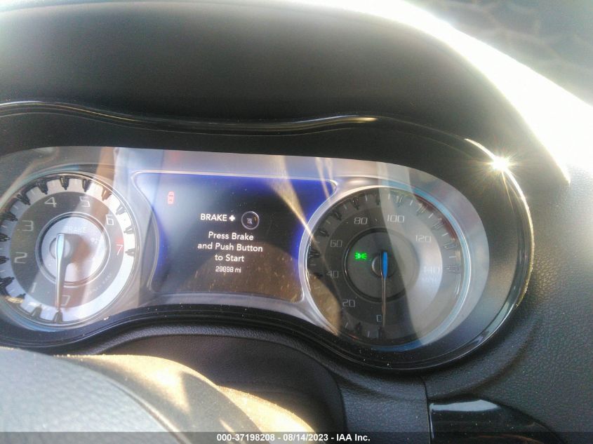 2022 CHRYSLER 300 - 2C3CCABG1NH228911