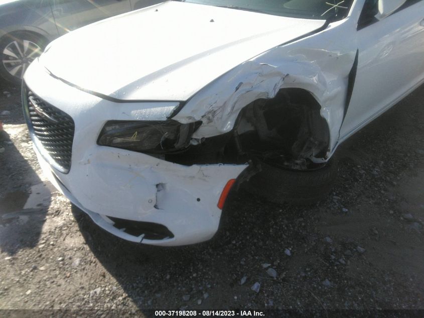 2022 CHRYSLER 300 - 2C3CCABG1NH228911