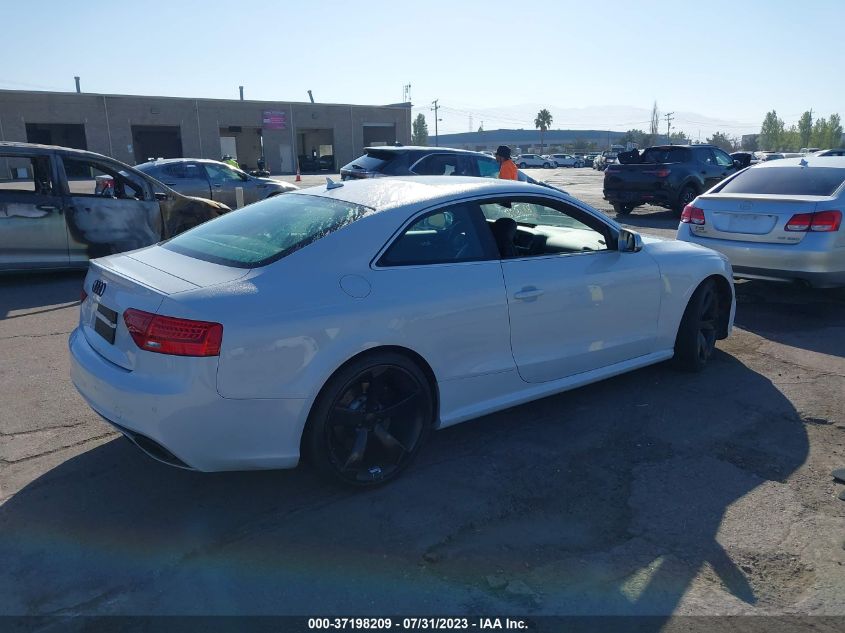 2014 AUDI RS 5 WUAC6AFR8EA900642