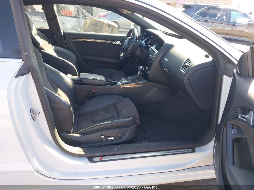 2014 AUDI RS 5 WUAC6AFR8EA900642