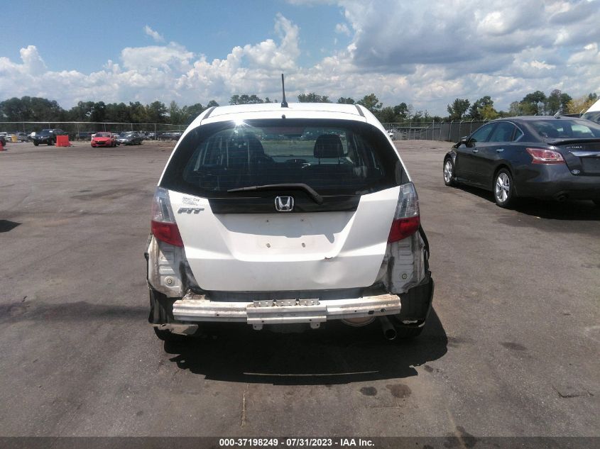 2013 HONDA FIT - JHMGE8G32DC060024
