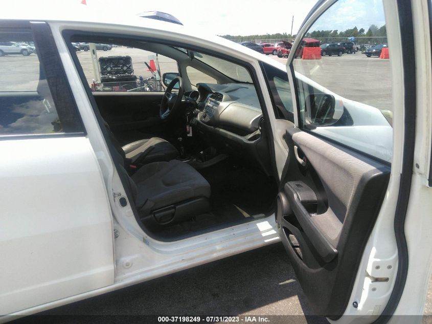2013 HONDA FIT - JHMGE8G32DC060024