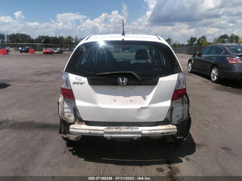 2013 HONDA FIT - JHMGE8G32DC060024