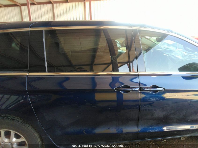 2017 CHRYSLER PACIFICA TOURING - 2C4RC1DG0HR611076