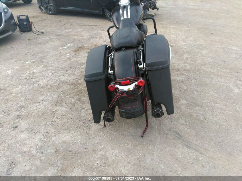 2015 HARLEY-DAVIDSON FLHXS STREET GLIDE SPECIAL - 1HD1KRM13FB706476