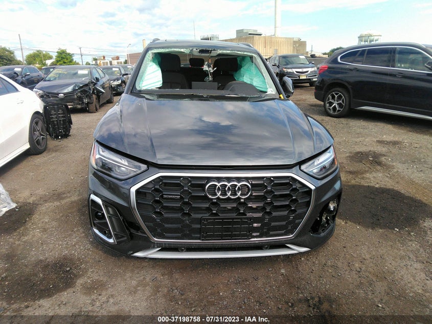 VIN WA1GAAFY9P2140099 2023 AUDI Q5 S LINE PREMIUM