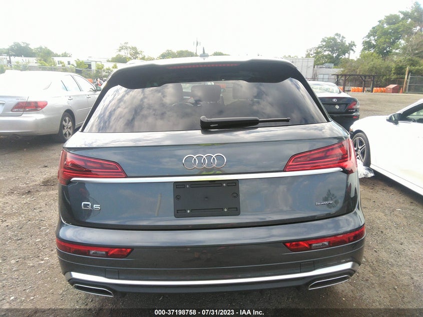 VIN WA1GAAFY9P2140099 2023 AUDI Q5 S LINE PREMIUM
