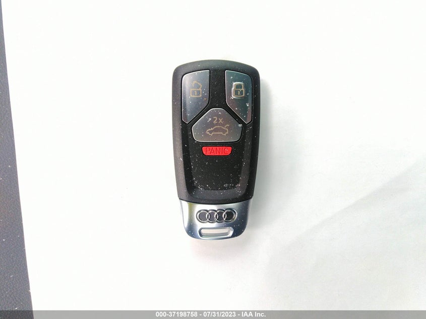 VIN WA1GAAFY9P2140099 2023 AUDI Q5 S LINE PREMIUM