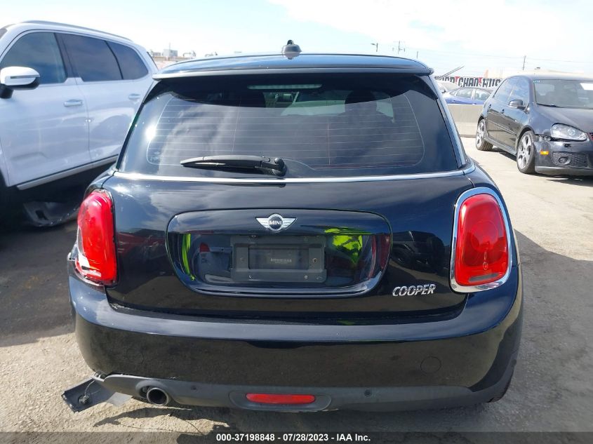 2018 MINI HARDTOP 2 DOOR COOPER/OXFORD EDITION WMWXP5C53J3C65574