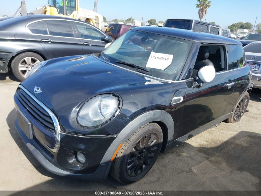 2018 MINI HARDTOP 2 DOOR COOPER/OXFORD EDITION WMWXP5C53J3C65574