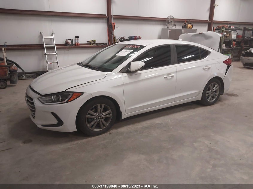 VIN 5NPD84LF5JH249979 2018 HYUNDAI ELANTRA SEL