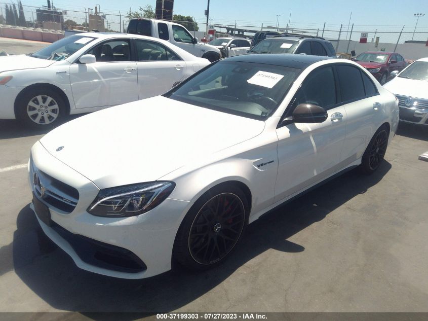 2018 MERCEDES-BENZ C-CLASS AMG C 63 S - 55SWF8HBXJU237982