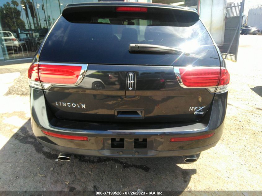 2013 LINCOLN MKX - 2LMDJ8JK6DBL44000