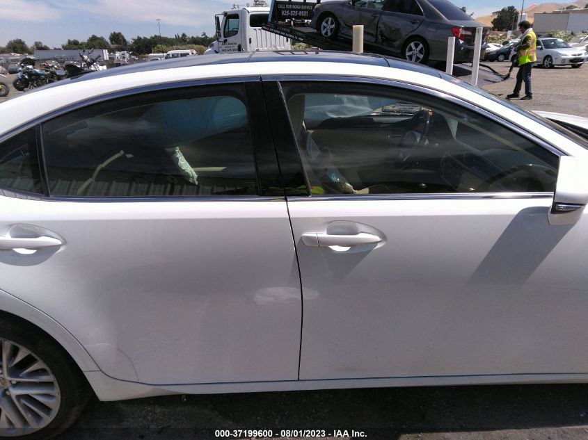 2013 LEXUS ES 350 4DR SDN - JTHBK1GG8D2075551