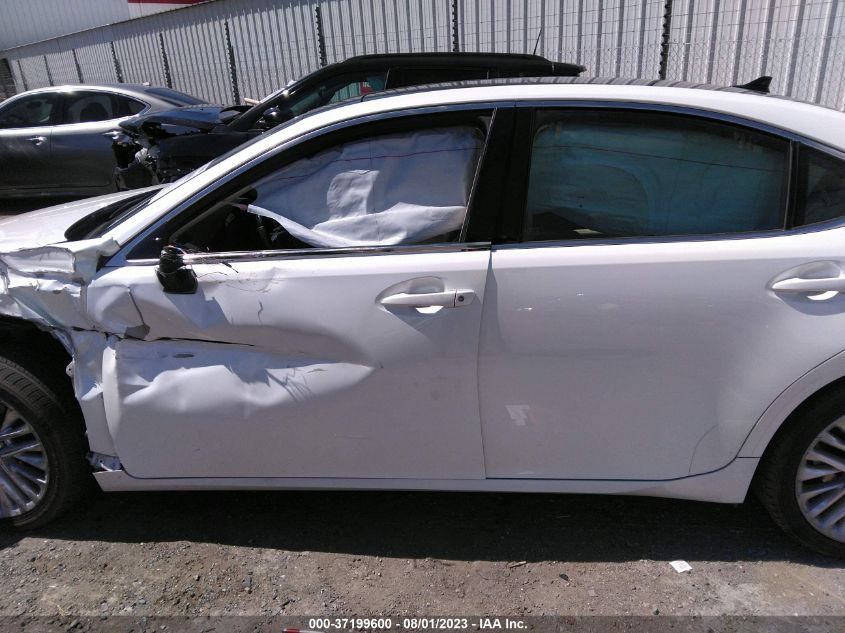 2013 LEXUS ES 350 4DR SDN - JTHBK1GG8D2075551