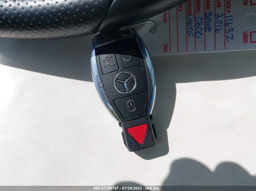 2016 MERCEDES-BENZ C-CLASS C 300 - 55SWF4JBXGU147047