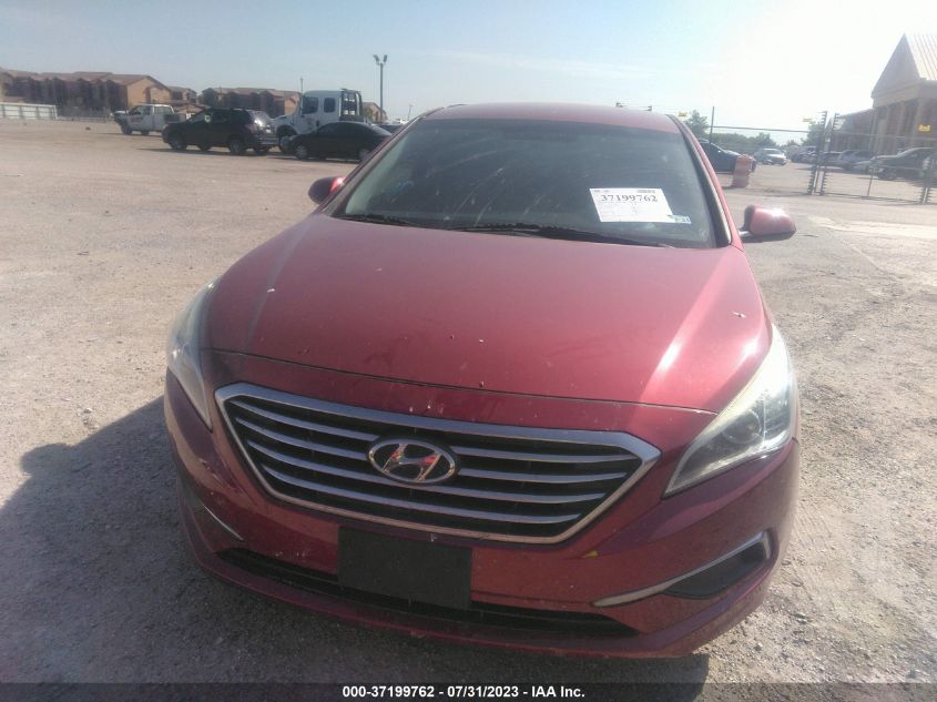 2016 HYUNDAI SONATA 2.4L SE - 5NPE24AF8GH349785