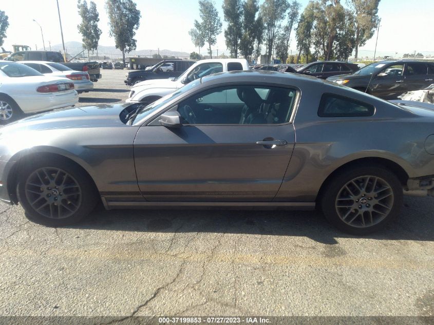 2014 FORD MUSTANG V6 - 1ZVBP8AM7E5241338