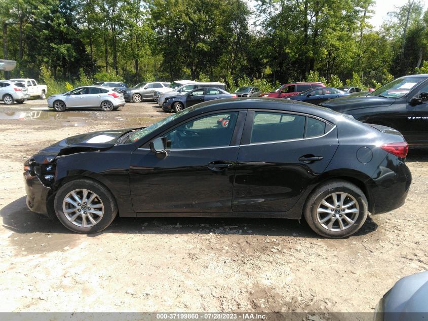 2017 MAZDA MAZDA3 4-DOOR SPORT 3MZBN1U79HM143672