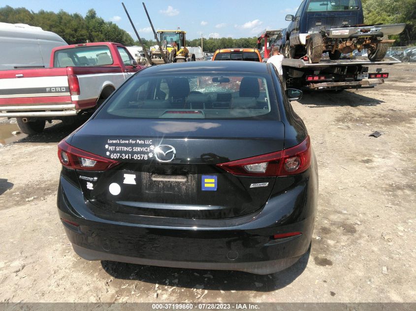 2017 MAZDA MAZDA3 4-DOOR SPORT 3MZBN1U79HM143672
