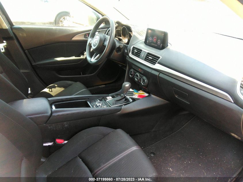 2017 MAZDA MAZDA3 4-DOOR SPORT 3MZBN1U79HM143672
