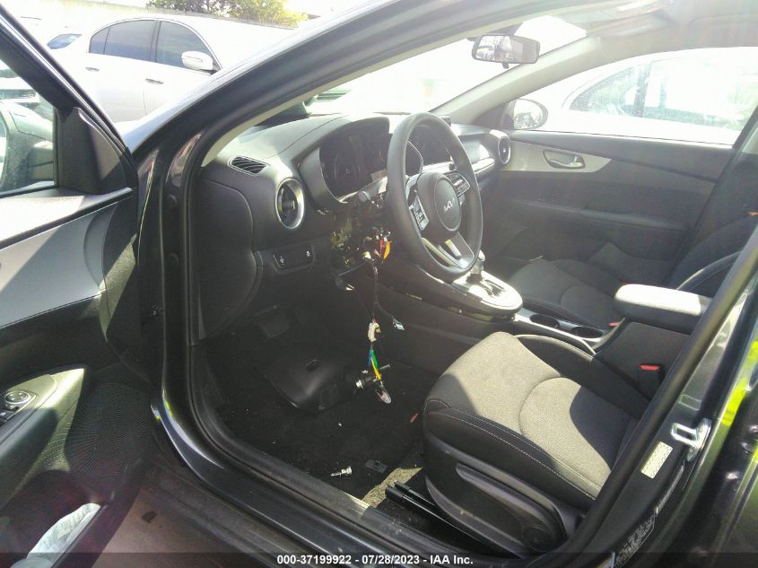 2023 KIA FORTE LX - 3KPF24AD1PE536812