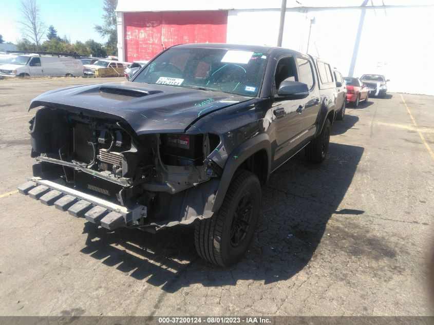 5TFCZ5AN4LX215872 Toyota Tacoma 4wd SR5/TRD SPORT 2