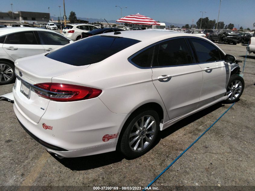 2017 FORD FUSION ENERGI SE - 3FA6P0PU8HR379703