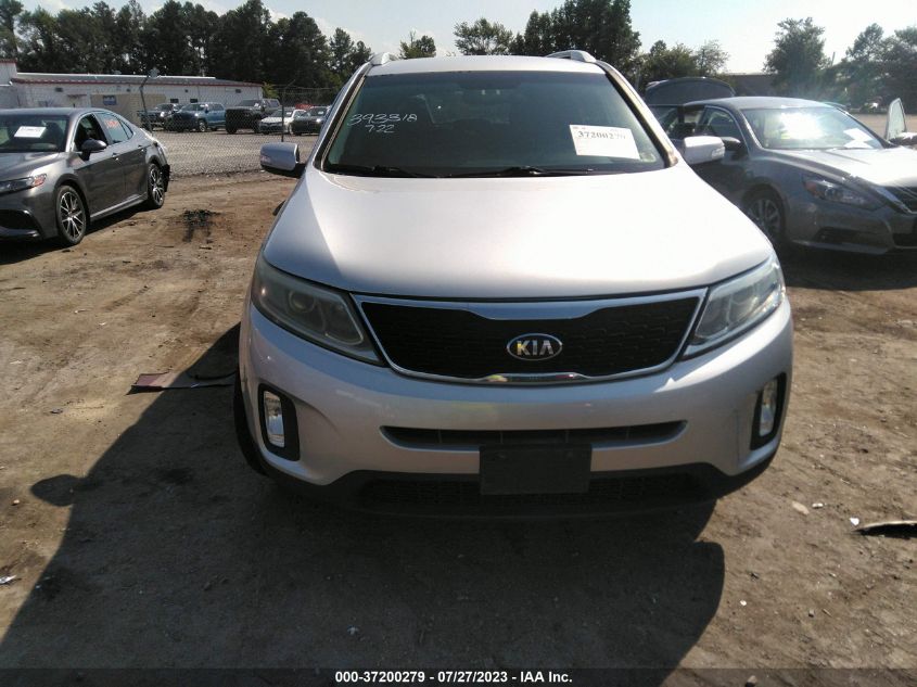 2014 KIA SORENTO LX - 5XYKT4A69EG474976