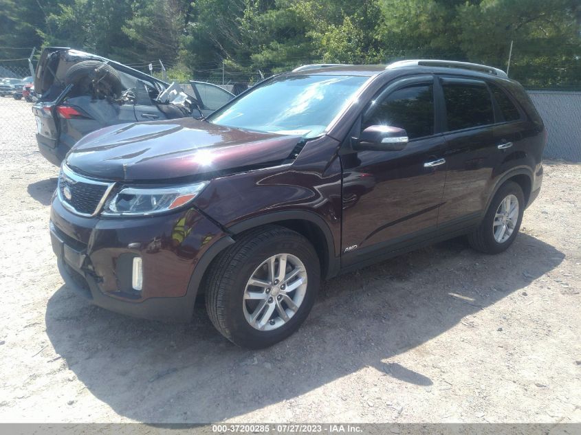 2015 KIA SORENTO LX - 5XYKTCA64FG584782