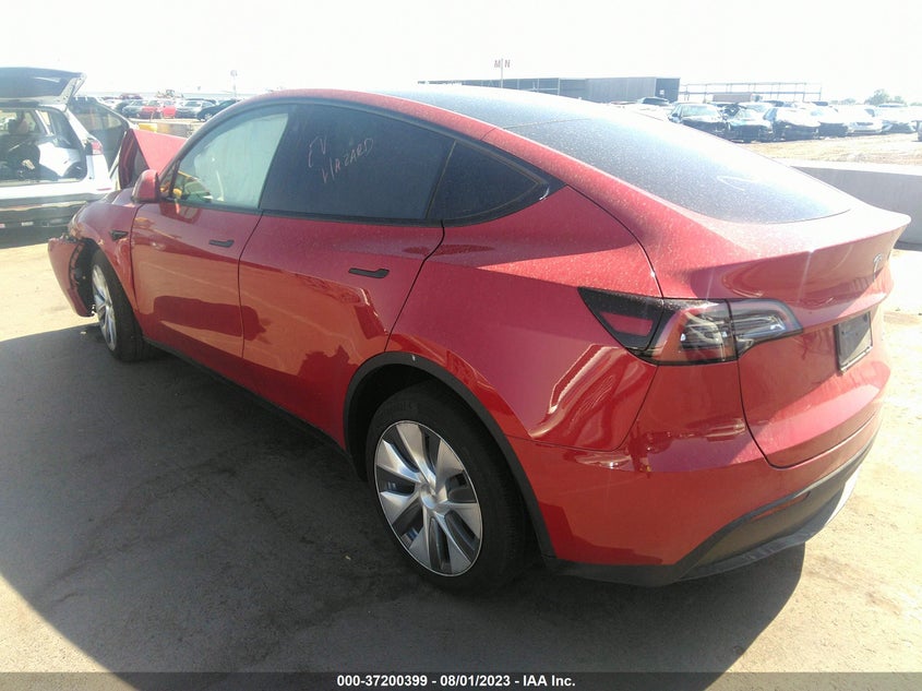VIN 7SAYGDEE9PA126136 2023 TESLA MODEL Y LONG RANGE