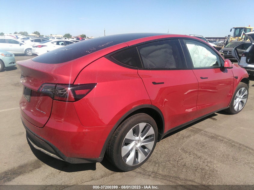 VIN 7SAYGDEE9PA126136 2023 TESLA MODEL Y LONG RANGE