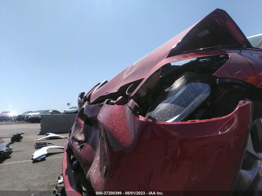 VIN 7SAYGDEE9PA126136 2023 TESLA MODEL Y LONG RANGE