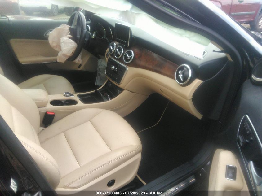 2015 MERCEDES-BENZ GLA-CLASS GLA 250 WDCTG4EB7FJ126637