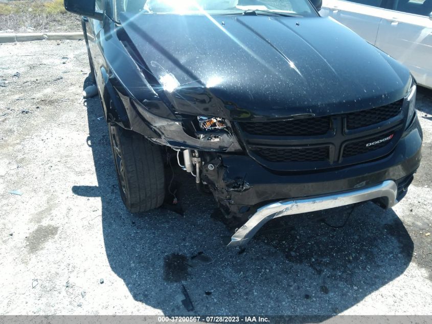 2019 DODGE JOURNEY CROSSROAD - 3C4PDCGG1KT797646
