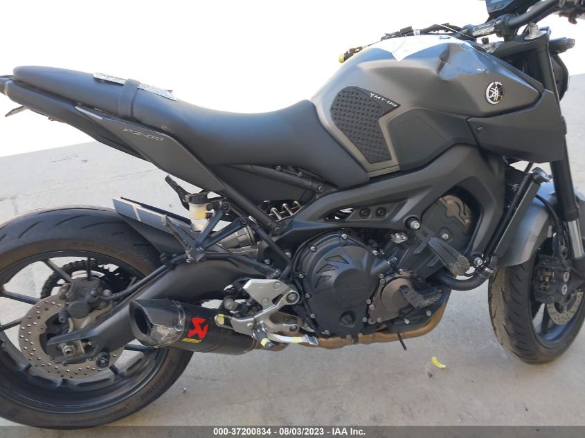 2015 YAMAHA FZ09 C JYARN33Y2FA001712