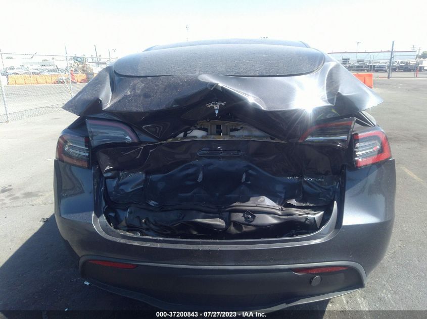 2022 TESLA MODEL Y LONG RANGE - 7SAYGAEE2NF490428