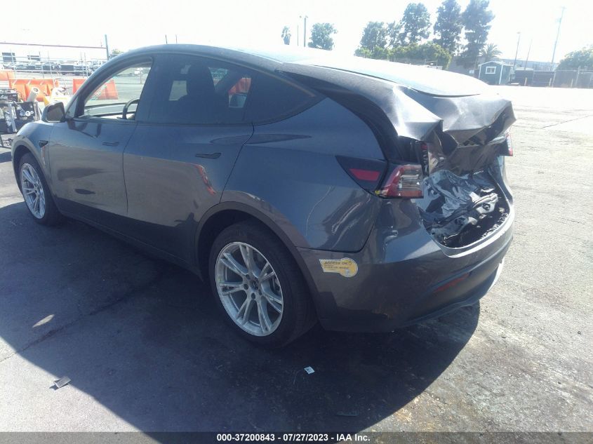 2022 TESLA MODEL Y LONG RANGE - 7SAYGAEE2NF490428