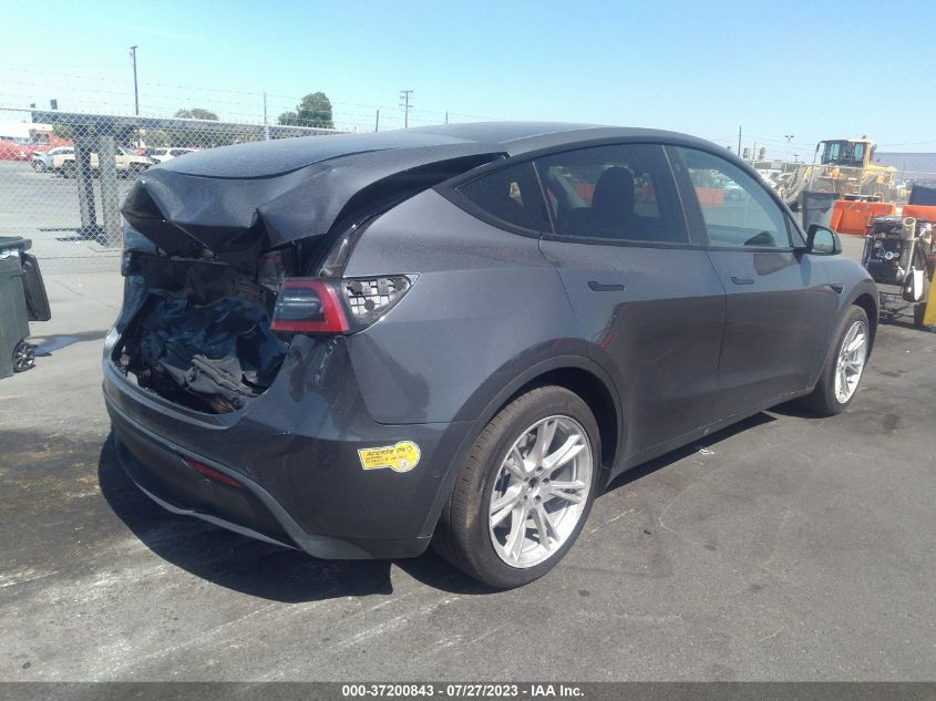 2022 TESLA MODEL Y LONG RANGE - 7SAYGAEE2NF490428