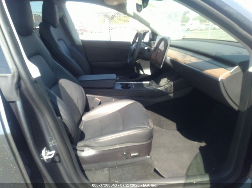 2022 TESLA MODEL Y LONG RANGE - 7SAYGAEE2NF490428