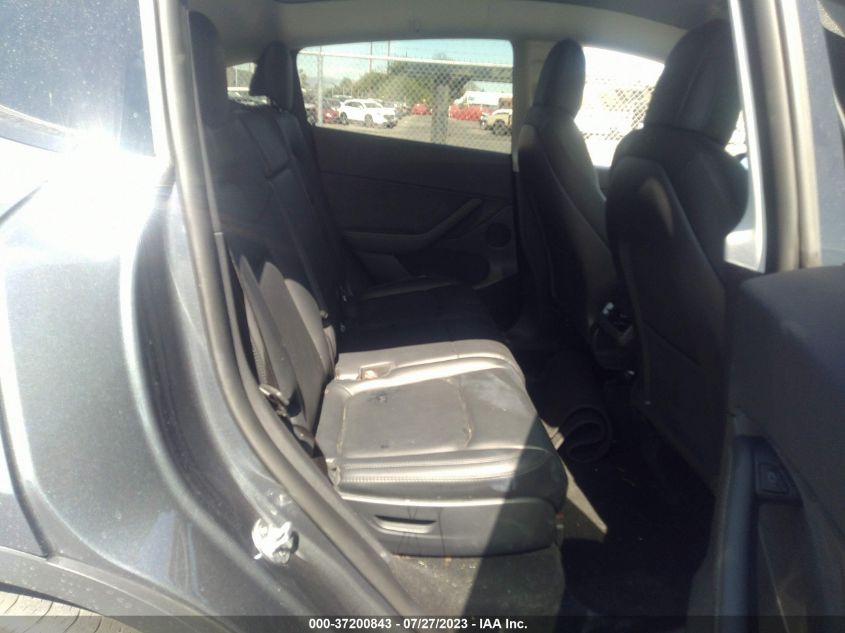2022 TESLA MODEL Y LONG RANGE - 7SAYGAEE2NF490428