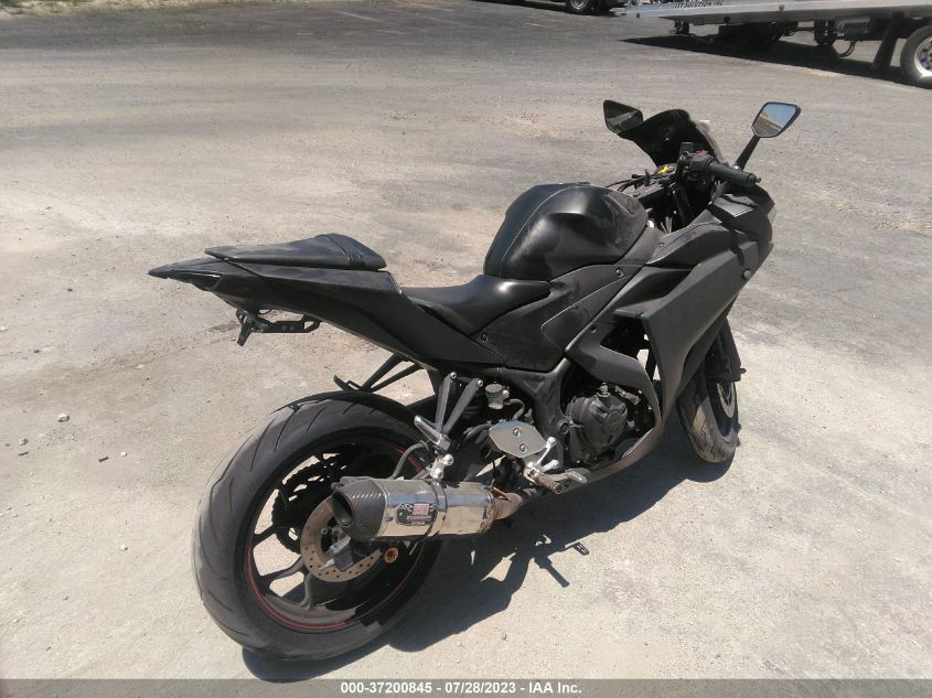 2015 YAMAHA YZFR3 MH3RH06Y1FK007535