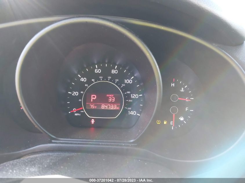 2016 KIA SOUL + - KNDJP3A51G7318867