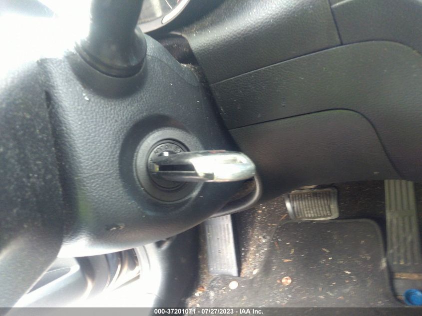 2016 KIA FORTE LX - KNAFK4A60G5586840